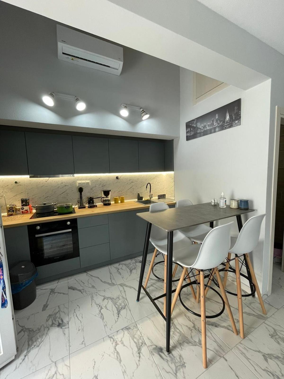 Chara'S House Apartment Kavala Exterior photo